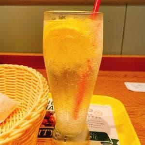 フレッシュネスバーガー 浅草国際通り店