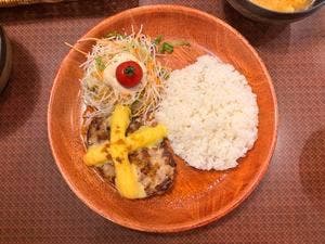 びっくりドンキー 岩塚本通店