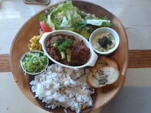 コミン家フェ マゼマゼ