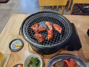 大衆焼肉ホルモン まるよし精肉店 都島店