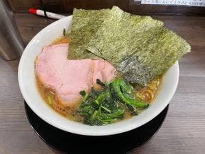 家系ラーメン ゆくる家