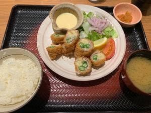 大戸屋ごはん処 高針店