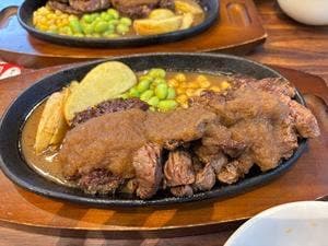 肉と秘伝のたれ ゆいの杜