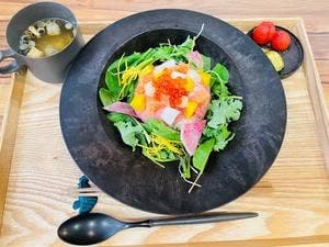 どんカフェ スクープ