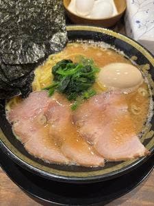九州豚骨醤油 鯉から竜 宗方店