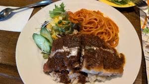 キッチン・ターブル