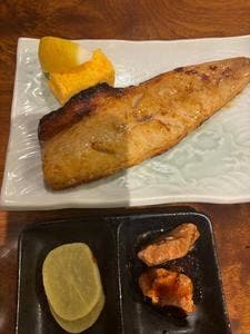 めし処長屋