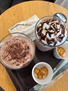 スターバックス コーヒー 三宮磯上通店
