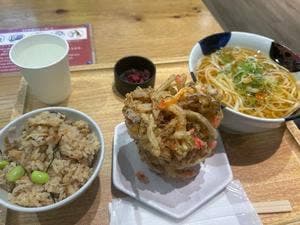 麺つるり エキマルシェ大阪