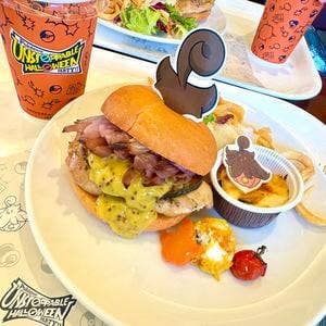 スタジオ・スターズ・レストラン Studio Stars Restaurant