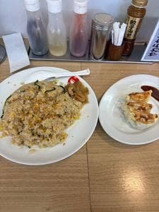 新世 生麦店