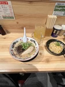 ぎょらん亭 大名店