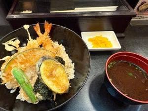 天亭なんばウォーク店