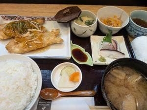 季節料理ふくや
