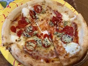 ピッツェリア ピザ ラ ロハ