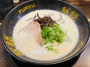 とんこつラーメン 博多風龍 上野店