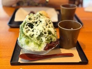 京都御苑 中立売北休憩所