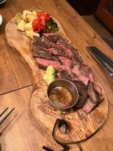 MEAT KITCHEN MEとYOU〜ビストロ酒場〜