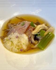 大阪鉄板焼き 神戸牛ステーキ Zin 難波店