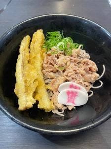 資さんうどん 半道橋店