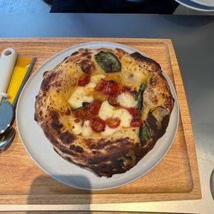 400° PIZZA Piu Shimokitazawa