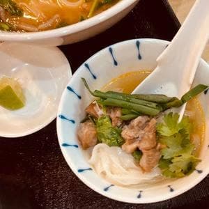 PHO QUYET