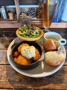 カフェとキッチン 馬場FLAT HANARE