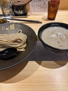 博多一双 雙
