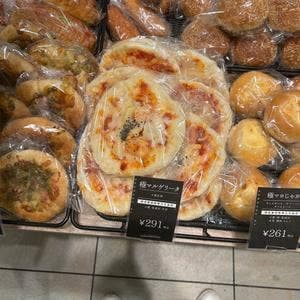 阪神梅田本店 パンワールド