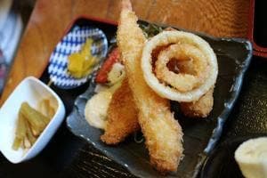 お食事処 加茂川