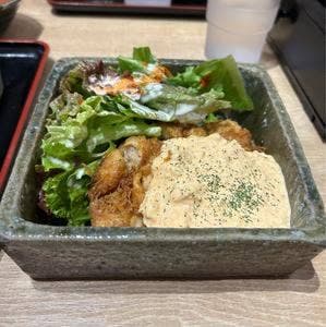 鳥や わだち KITTE大阪店