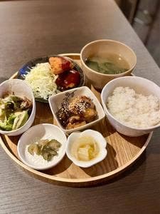 麹町BAR楽日庵