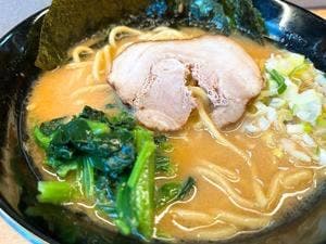 横濱家系ラーメン すずの家