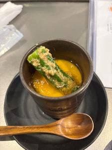 集へい