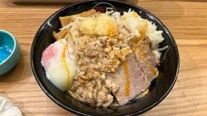 日本油党 新宿東南口支部