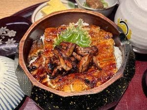 鰻 炭焼 ひつまぶし 美濃金 神田本店