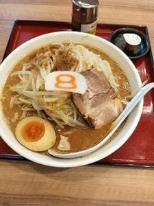 8番らーめん 金沢工大前店
