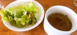 ワインと料理と雑貨 hanare