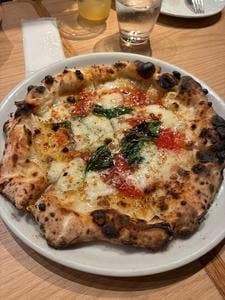PIZZA MAFIA TOKYO 用賀店