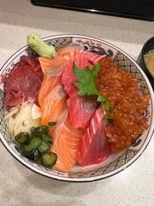つきじ丼匠
