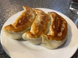 天鴻餃子房 有楽町店
