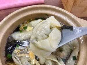 ワンタンのアジ 上海小吃