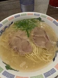 博多ラーメンはかたや警固店