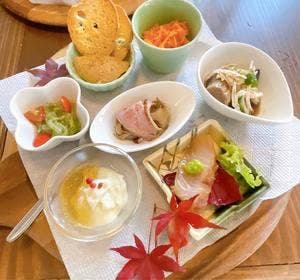 ビストロ オム 鎌倉