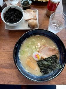 麺処 とらたま