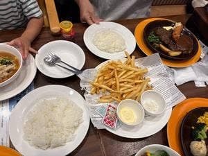 ジョナサン 横浜ワールドポーターズ店