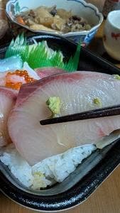 はまや 丼丸 小川店
