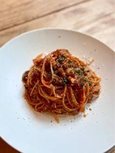 ムロマチカフェ ハチ