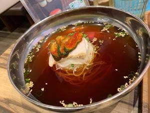 焼肉ばーる やま龍