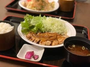 お食事処 えびす